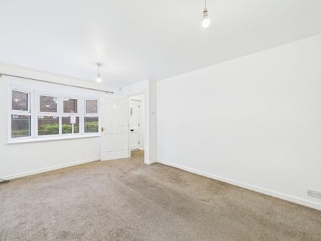 3 bedroom House to rent - Photo 2