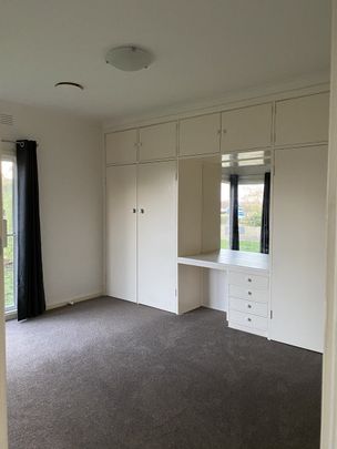 Fantastic well maintained 3 bedroom home. - Photo 1