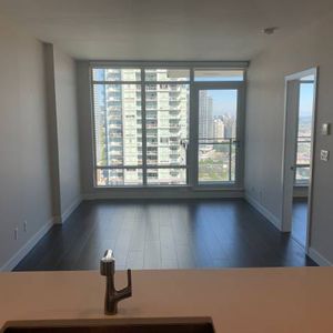 1BD1Bath available March 1st @ STRATUS - SOLO DISTRICT - Photo 2