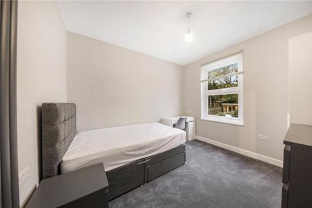 5 bedroom terraced house to rent - Photo 2