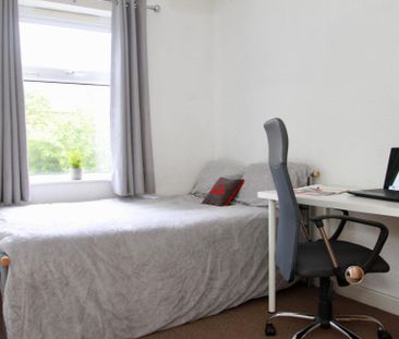 Harrow Road (4 bed) - Photo 5