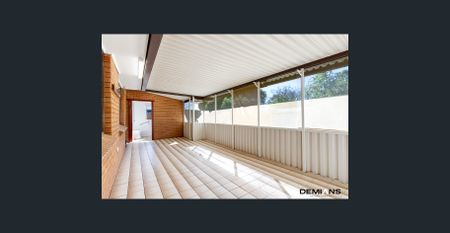 Beautifully Renovated, Perfectly Refined, and Ready to Enjoy. (A granny flat is scheduled to be constructed at the rear of the property). - Photo 3