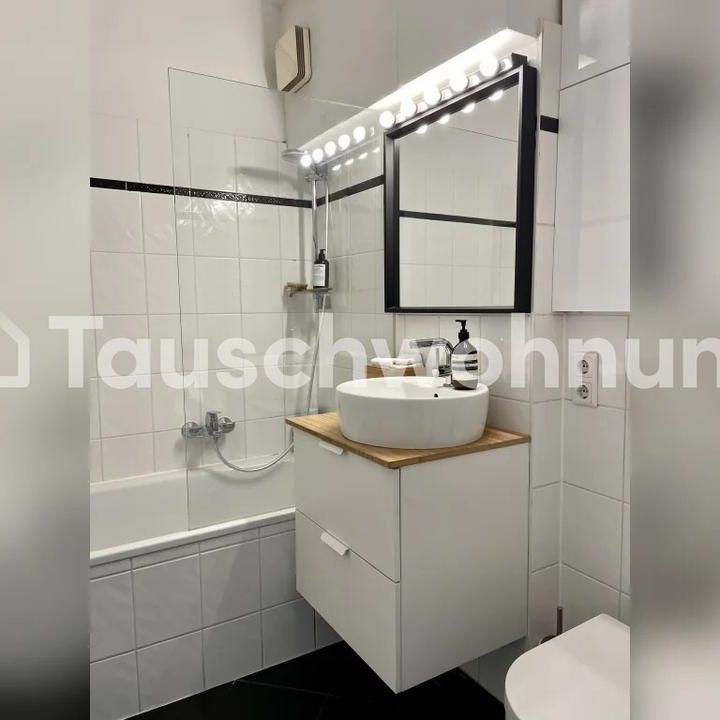 TAUSCHWOHNUNG 2 Zimmer 70m2 mit Blick über Berlin, gegen 3+ Zimmer 90m2 - Photo 1
