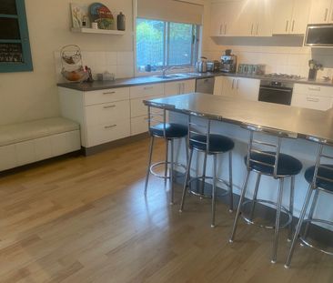 Family Home in Lilli Pilli - Photo 1