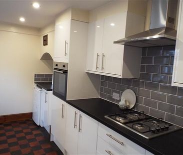 5 bedroom terraced house to rent - Photo 6