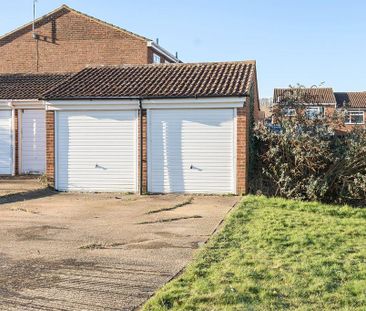 3 bedroom end of terrace house to rent - Photo 6