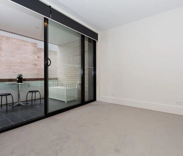 322/85 Eyre Street, Kingston. - Photo 5