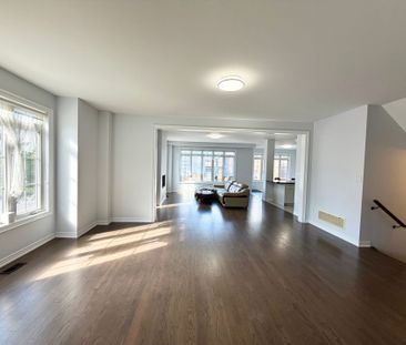 For Lease - 22 Duggan Street, Aurora, Ontario - Photo 1