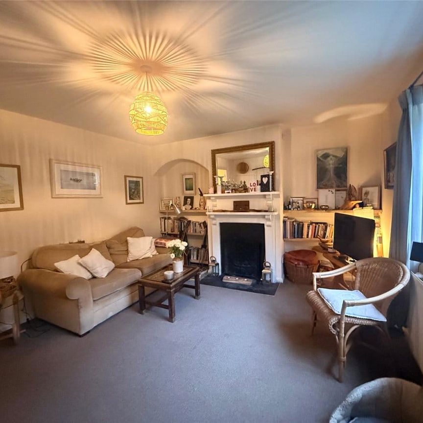 Pretty brick and flint end of terrace cottage in a secluded part of Hampshire yet easy commuting distance to Winchester and Petersfield. - Photo 1