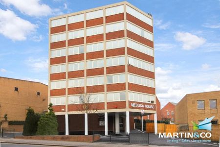 2 bedroom apartment to rent - Photo 3