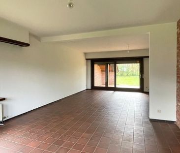 Woning te huur in Westmeerbeek voor € 1.200 met 4 slaapkamers - Photo 1