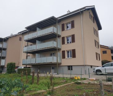 Joli appartement de 3 pièces au 1er étage avec grand balcon - Photo 1
