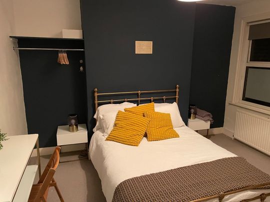 2 Bed Flat, Acre Lane, SW2 - Photo 1