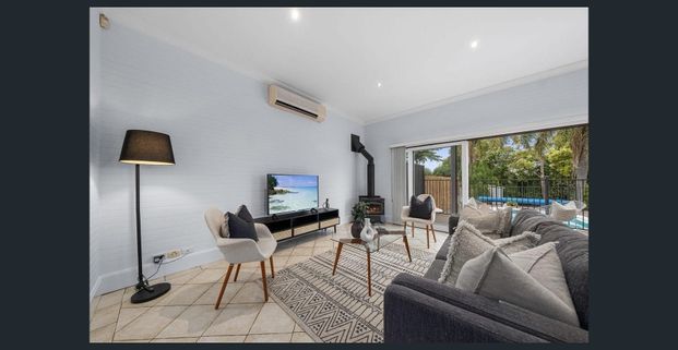 This warm and inviting Four bedroom home is rich with character, charm throughout. - Photo 1