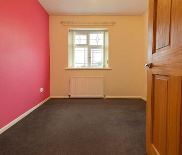 6 bedroom semi-detached house to rent - Photo 4