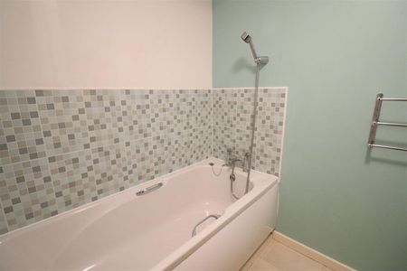 Ridefort Close, Tile Hill, Coventry, CV4 9YH - Photo 5