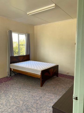 26 Edmonds Street, West Mackay - Photo 5