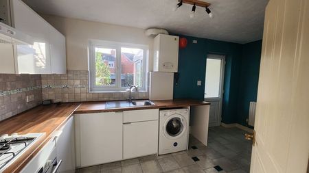 Leafe Close, Beeston, Nottingham - Photo 5