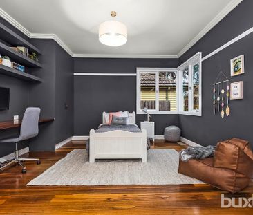 25 Acacia Avenue, Oakleigh South VIC 3167 - House For Rent | Domain - Photo 3