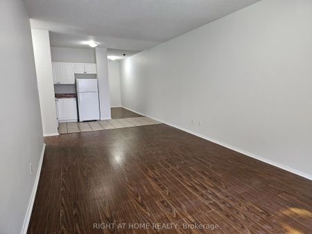 1801 Eglinton Avenue W #307 - Photo 2