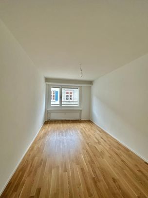 3.5 Zimmer, 115 m², 1. Stock - Photo 1