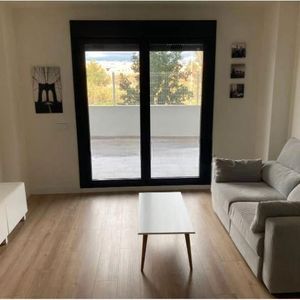 Piso de alquiler en Calle María Barrientos, El Cónsul - Ciudad Universitaria - El Romeral - Photo 2