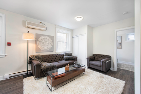 86 Tisdale St S - Photo 2