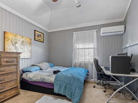 Renovated Character Home with Resort-Style Backyard including Pool & A 3 Bay Shed - Photo 4