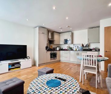 2 bedroom flat to rent - Photo 6