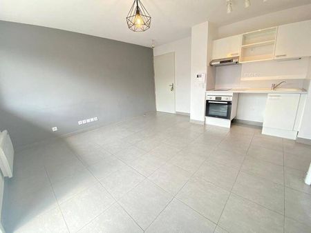 Location appartement récent 2 pièces 38.12 m² à Montpellier (34000) - Photo 2