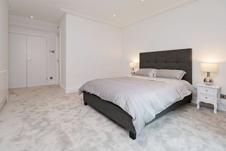 Squire Gardens, London - Photo 3