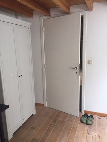 Kamer in een dakppartement te huur - Foto 5