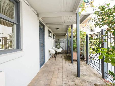 5/35 Jackson Street, St Kilda VIC 3182 - Photo 2
