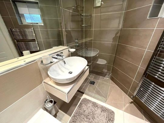 3 bedroom terraced house to rent - Photo 1