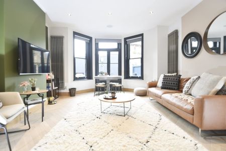 2 bedroom flat to rent - Photo 3