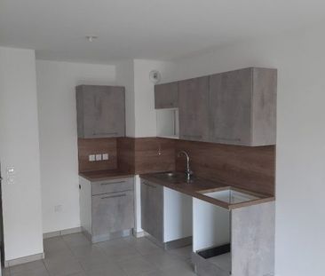 T3 NEUF AVEC BALCON ET PARKING - Photo 2