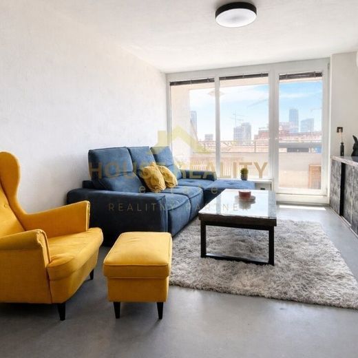 Nadstavba krásny 2,5 izbový byt, Dulovo námestie, Bratislava II. Ružinov - Photo 1