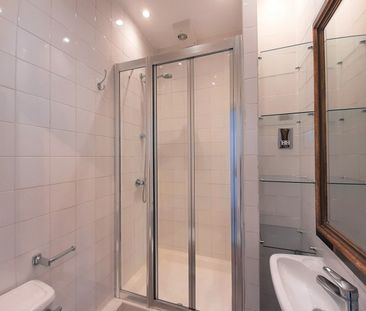 2 Bed Penthouse, Gloucester Avenue, NW1 - Photo 4