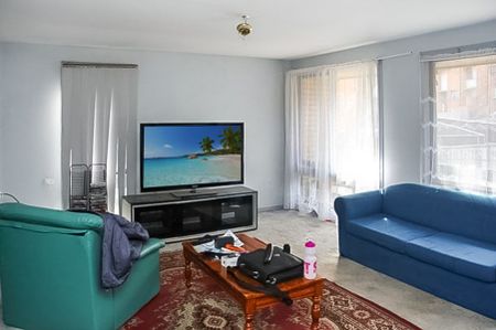 Affordable, No-Fuss Living Close to Town - Photo 5