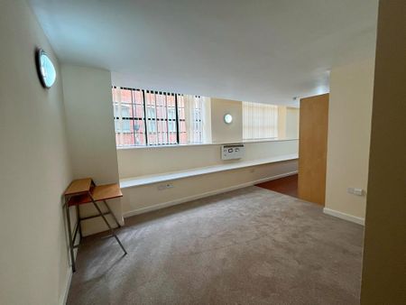 2 bedroom flat to rent - Photo 3