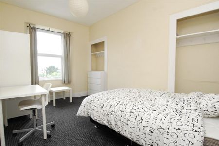 7 bedroom house to rent - Photo 2