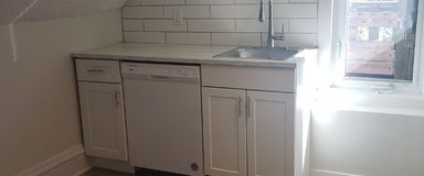 2 Bedroom Unit -All utilities Included/Move in BONUS - 209 Spence | 209 Spence Street, Winnipeg - Photo 1