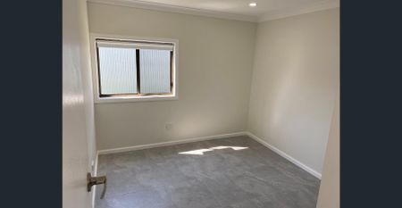 Modern 2 x Bedroom Granny Flat / Villa - Photo 4