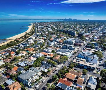 LUXURIOUS, SUN SPLASHED SPACES WITH PANORAMIC WATER VIEWS -6 MONTH ... - Photo 3