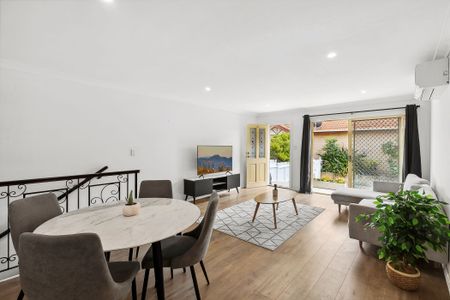 16/88 - 92 Yathong Road, Caringbah NSW 2229 - Townhouse For Rent | Domain - Photo 4