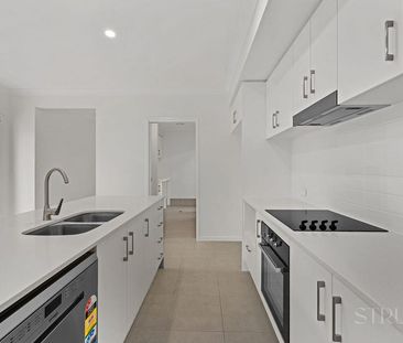 25 Opera St, Ripley QLD 4306 - House For Rent | Domain - Photo 6