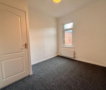 69 Willowbank Gardens, Belfast, BT15 5AJ - Photo 5