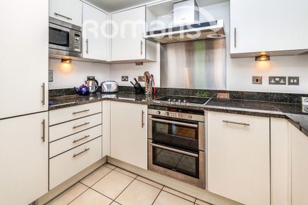 2 bedroom flat to rent - Photo 5