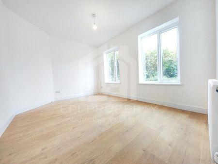 3 bedroom semi-detached house to rent - Photo 2