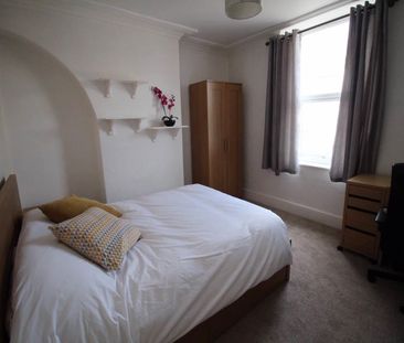 Apartment 2, 1 Sackville Terrace - Photo 2